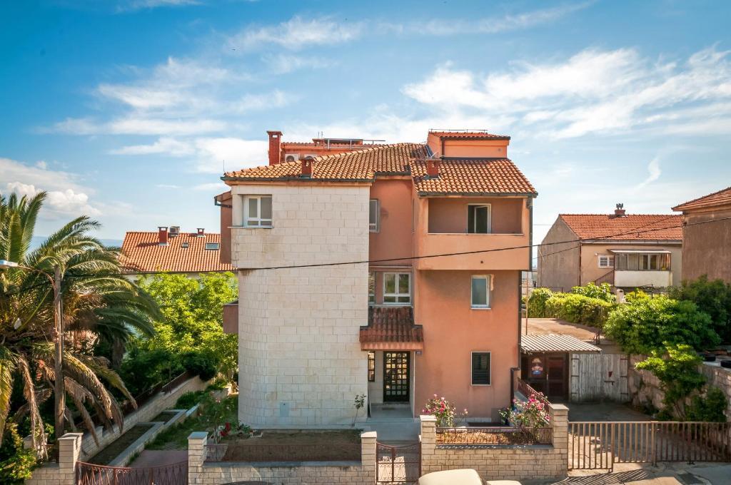 Apartments Zuvela Split Exterior foto